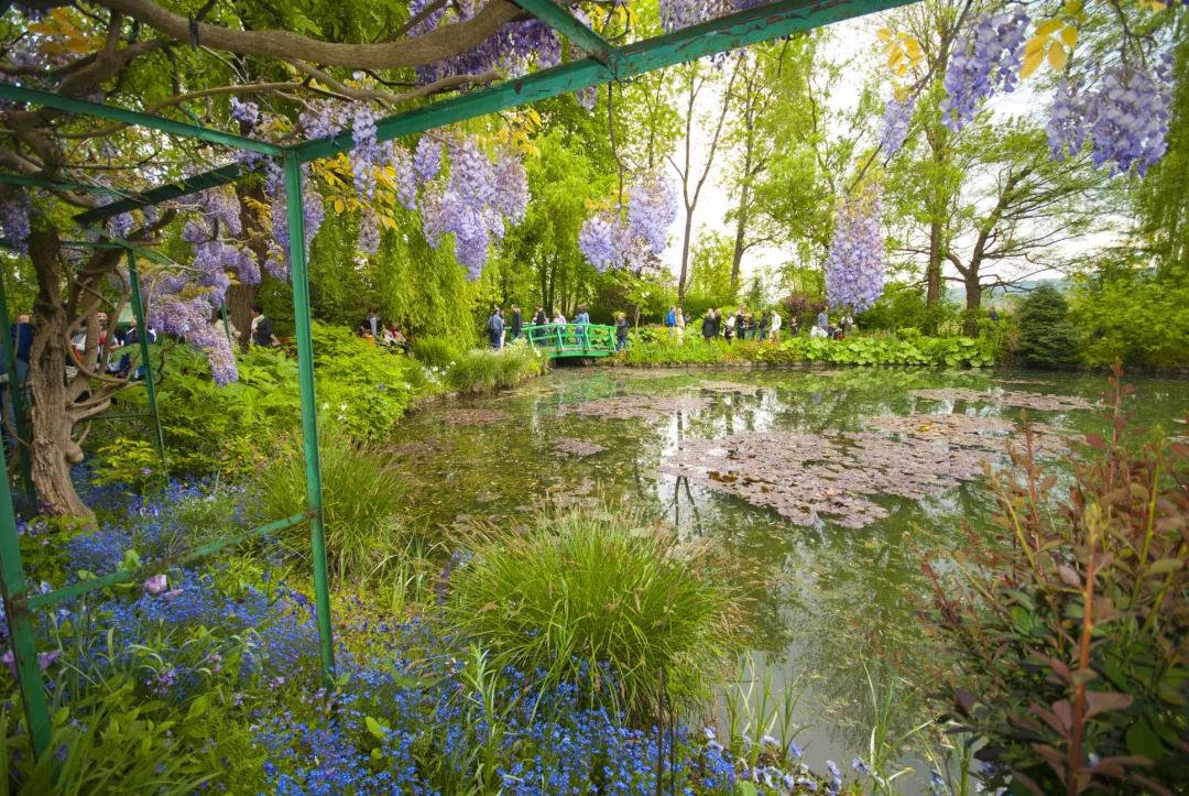 四季美如仙境，引眾人效仿，這座私家花園絢爛如油畫